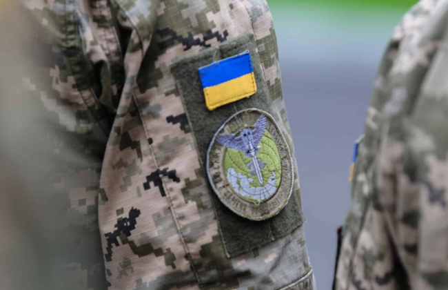 В українській розвідці показали, як вдарили по ворожій станції радіоелектронної боротьби, відео