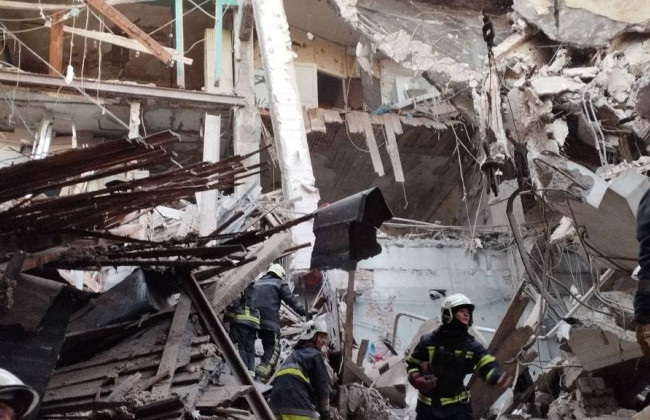 Ракетный удар по общежитию: в Харькове объявлен траур