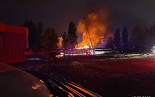 У Бєлгородській області знову «бавовна»: відео масштабної пожежі