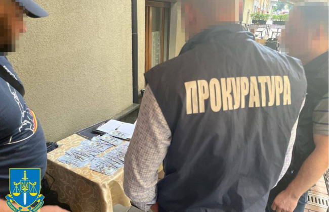 Киевлянин переправлял военнообязанных в страны ЕС за 18 000 долларов