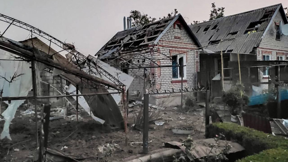 Оккупанты обстреляли Днепропетровщину артиллерией и «Ураганами»: есть жертвы