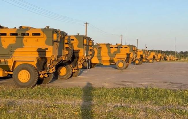 Туреччина відправила в Україну 50 бронемашин Kirpi MRAP