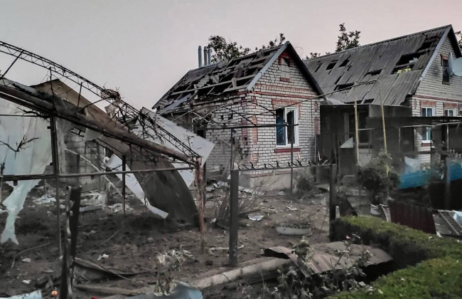 Окупанти обстріляли Дніпропетровщину артилерією і «Ураганами»: є жертви