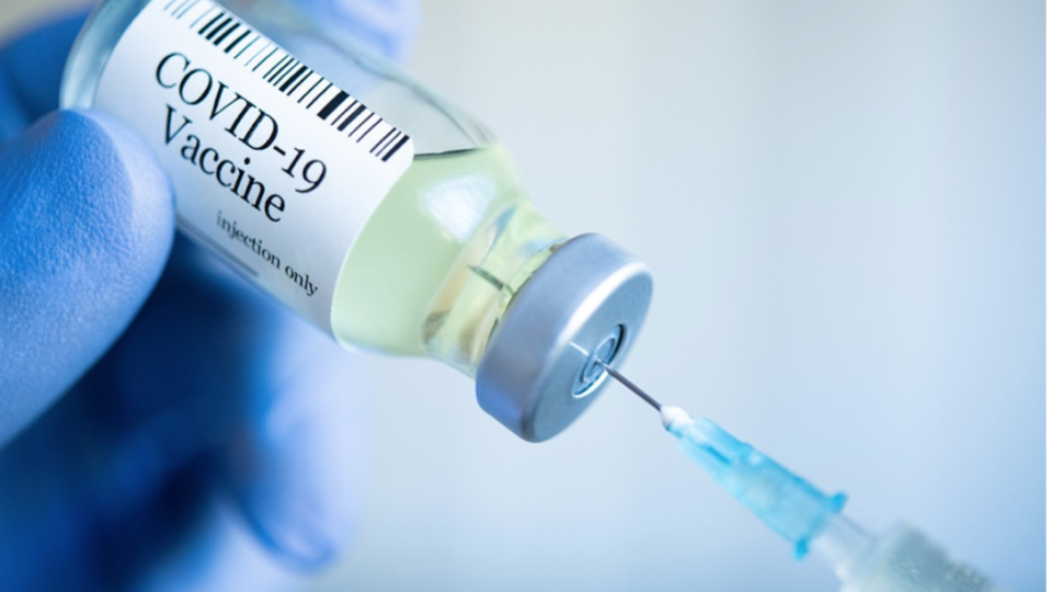 Кабмин сократил расходы на вакцинацию от COVID-19