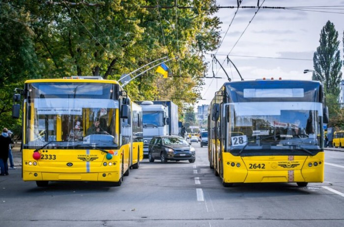 В Киевсовете поддержали отмену остановки транспорта во время тревог
