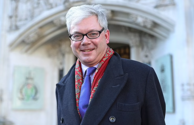 Родственник жены принца Чарльза найдет мертвым в номере лондонского отеля