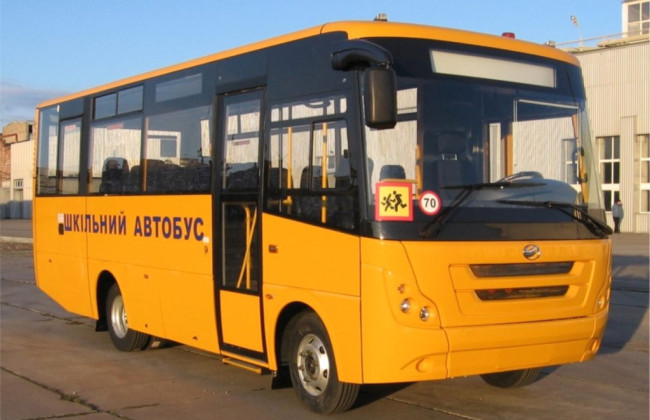 Правительство выделило регионам 753 млн грн на школьные автобусы