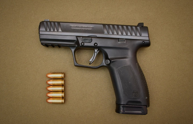 Прокурорам хочуть дозволити носити та застосовувати вогнепальну зброю