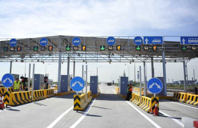 Рада введет штрафы за проезд по платным дорогам без специального устройства