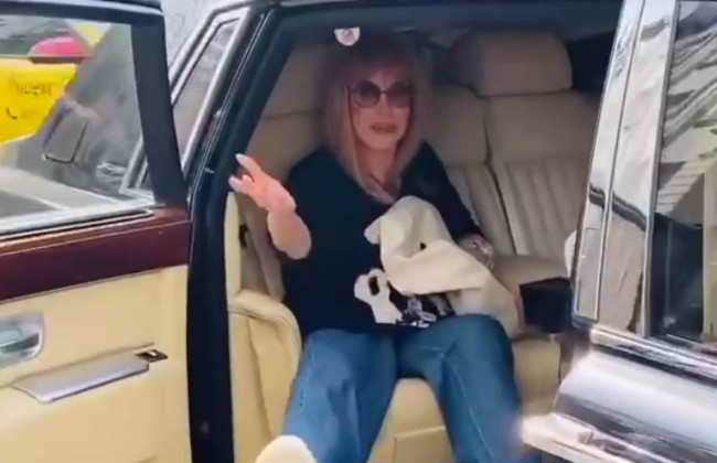 Алла Пугачова повернулася до Росії, але без Максима Галкіна: відео