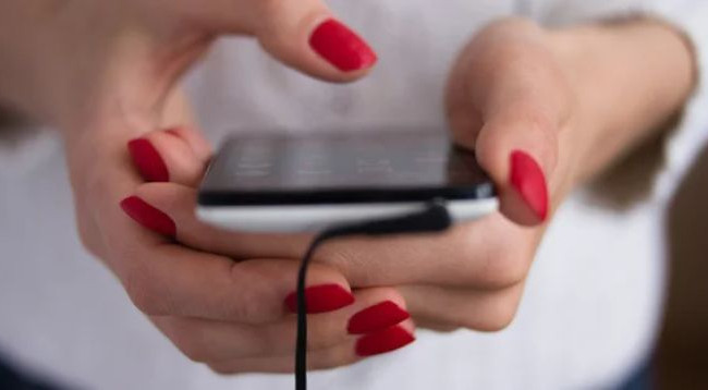 На Рівненщині викрили жінку, яка здавала позиції ЗСУ