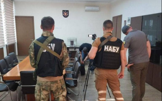 НАБУ та САП спільно із Департаментом контррозвідки СБУ проводять понад 20 обшуків у Запоріжжі, фото