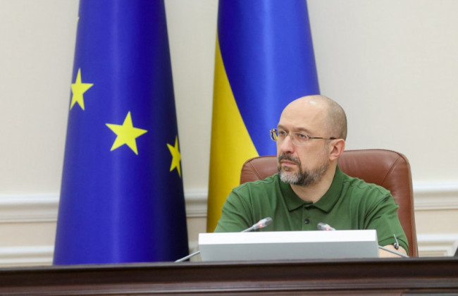 Ожидаем, что 8 млрд евро макрофину ЕС будут предоставлены Украине в течение следующих месяцев, — Шмыгаль