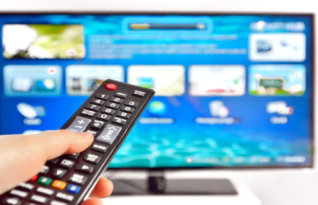 Рада предлагает разрешить аннулирование лицензий подсанкционных телеканалов без решения суда