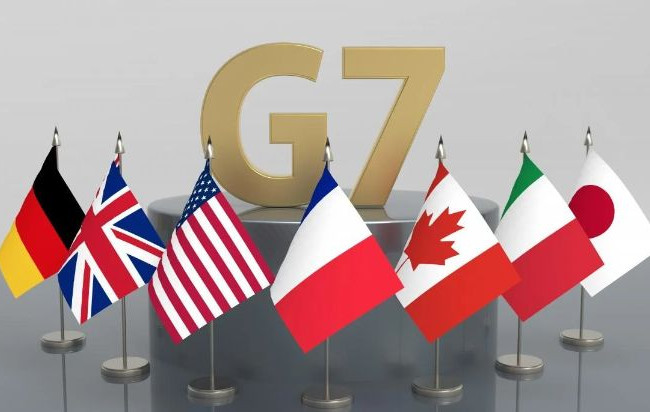 Ліміт цін на російську нафту погодили міністри G7 — ЗМІ
