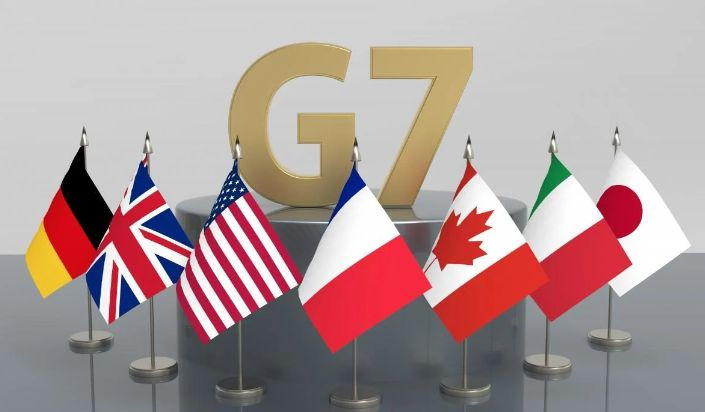 Ліміт цін на російську нафту погодили міністри G7 — ЗМІ