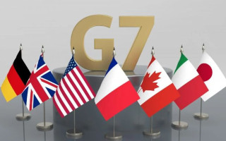 Ліміт цін на російську нафту погодили міністри G7 — ЗМІ