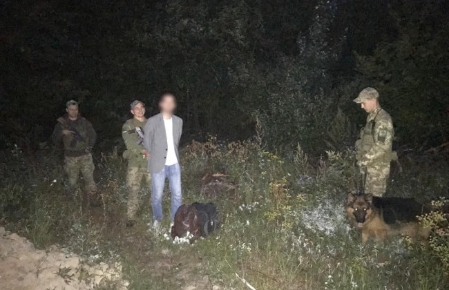 «Прямував до Чехії, щоб знайти роботу та уникнути мобілізації»: на Закарпатті врятували чоловіка, який намагався самотужки пройти горами до Словаччини