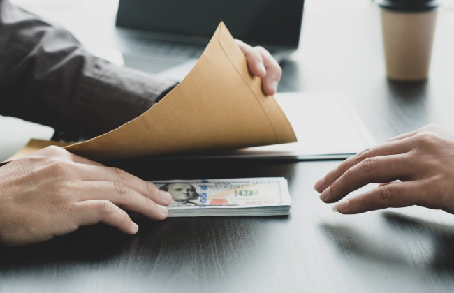 Разоблачена схема создания искусственного дефицита разрешений на международные грузовые перевозки