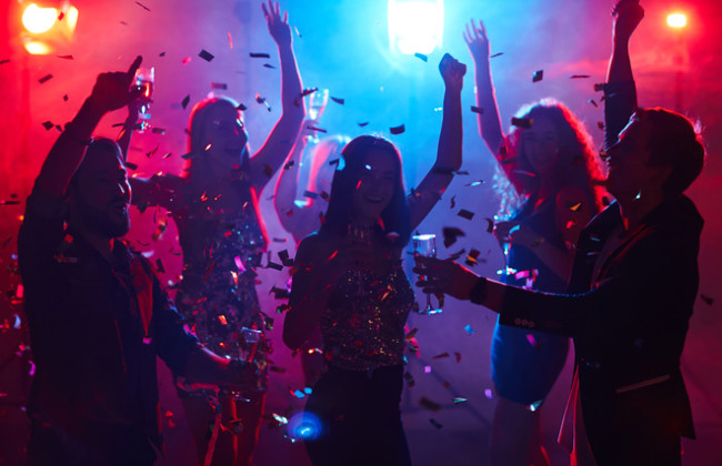 У Києві хочуть заборонити дискотеки та роботу нічних клубів