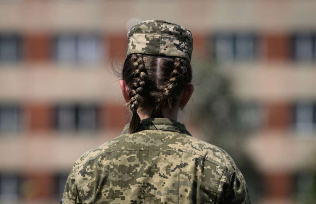 Мобилизация женщин в Украине во время войны: кто не подлежит призыву