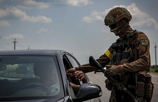 Виїзд чоловіків, які мають робочу візу країни ЄС: що для цього потрібно