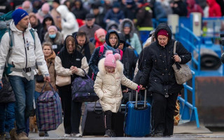 Польща скасувала податок на доходи для українських біженців