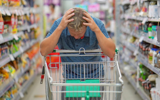 Восени подорожчають продукти, комуналка, паливо та оренда житла: що буде з цінами