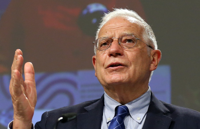 Наступні шість місяців війни України проти РФ є вирішальними, — Боррель