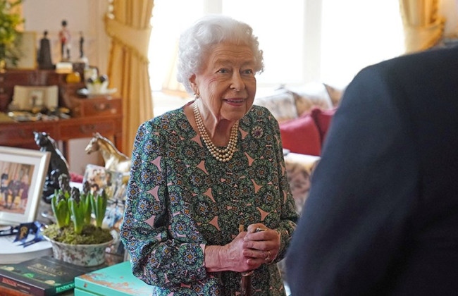 Чарльз та Вільям терміново приїхали у Балморал до Єлизавети II, якій різко стало погано