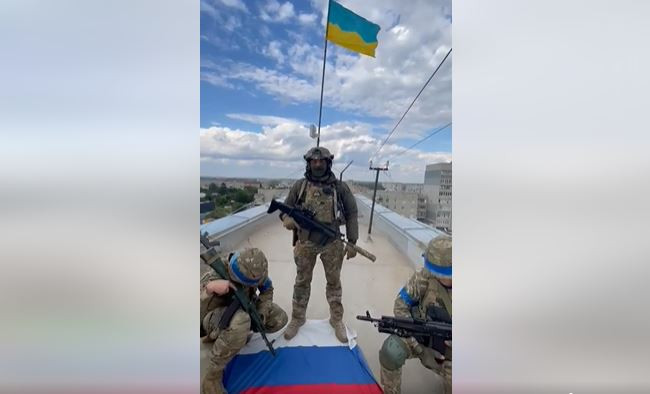 Теперь официально: украинские военные освободили Балаклею, видео