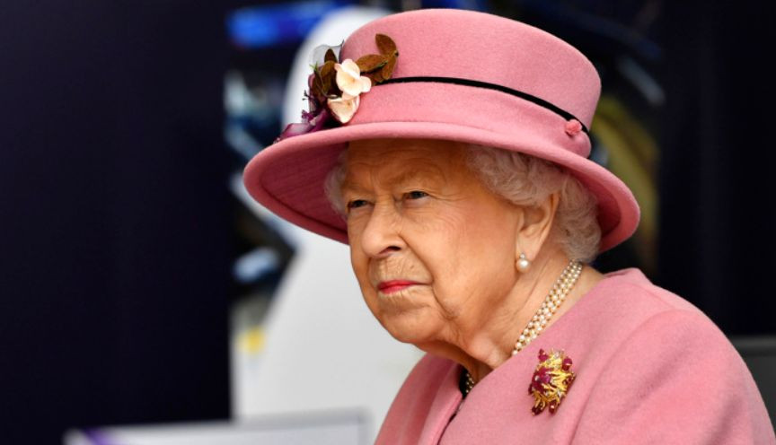 Королеві Єлизаветі II стало гірше: Архієпископ Кентерберійський та британці моляться за її здоров'я