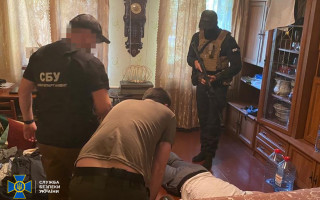 Працювали над запуском проросійського медіацентру: СБУ затримала агентів РФ