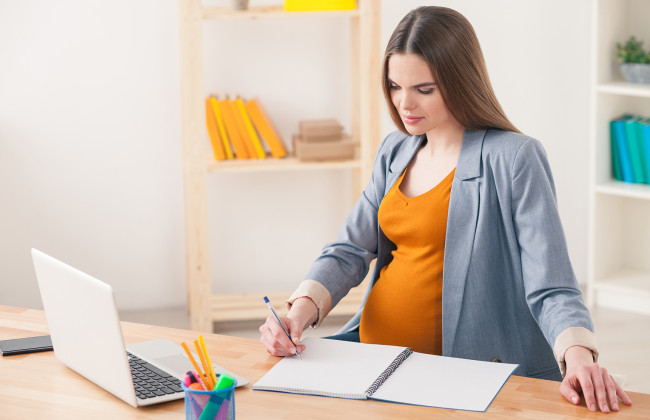 Особенности предоставления отпуска беременным и работникам с детьми