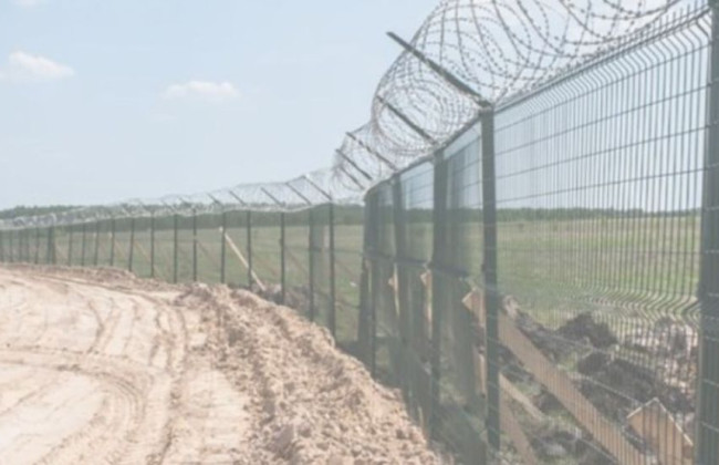 Дело «Стены» Яценюка: с некоторых подозреваемых сняли часть обвинений