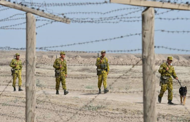 На границе Кыргызстана и Таджикистана произошла перестрелка