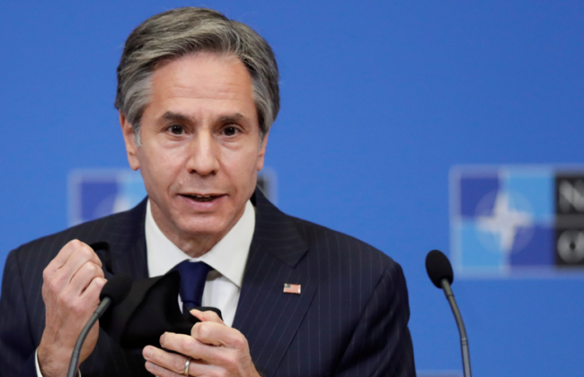 Блинкен заявил, что после обнаружения массовых захоронений в Изюме необходимо усилить поддержку Украины