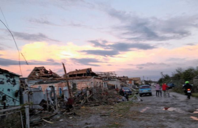 В Сумскую область пришла непогода: есть пострадавшие, фото