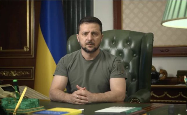 Зеленский обсудил с главой УЕФА освобождение пленных спортсменов