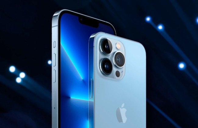 У РФ заборонили продавати нові iPhone 14, але магазини все одно приймають замовлення у росіян