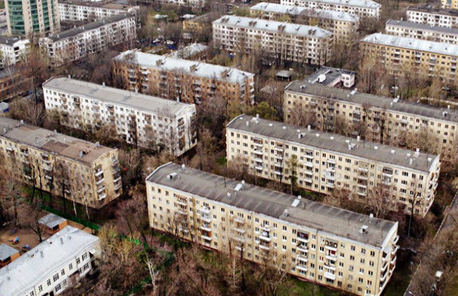 Рада приняла в первом чтении законопроект о комплексной реконструкции устаревшего жилья