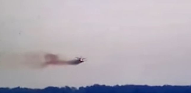 Украинские военные сбили вражеский вертолет, видео