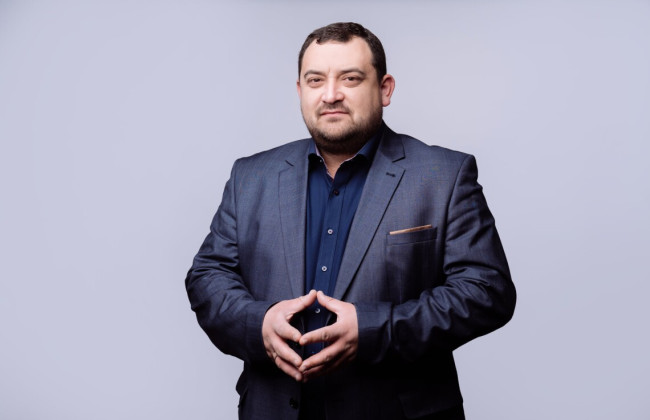 Хабар у 558 тисяч гривень: судитимуть депутата Сергія Кузьміних