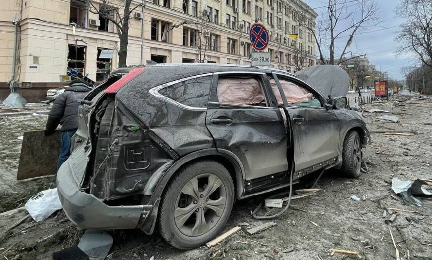 Українцям розповіли, як отримати компенсацію за знищене авто під час війни