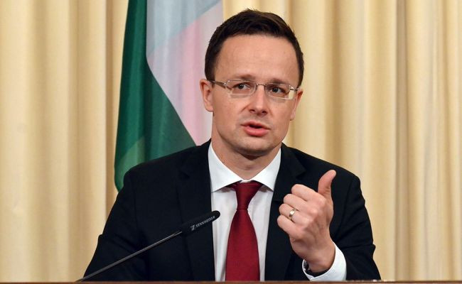 Венгрия добилась своих требований в новом пакете санкций против РФ, — Сийярто
