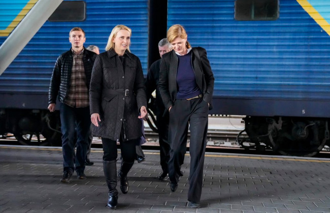 «Сейчас и всегда с Украиной», — глава USAID прибыла в Киев