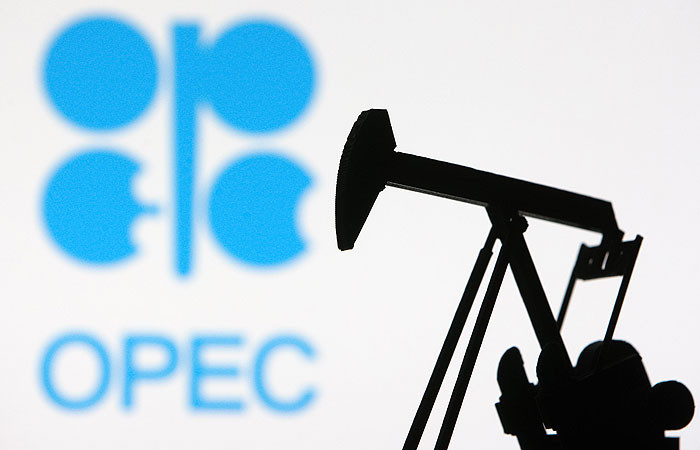 Джо Байден відреагував на рішення ОПЕК+ скоротити видобуток нафти