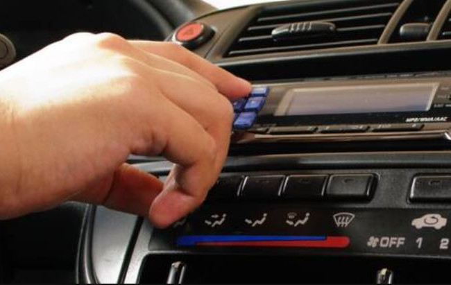 Заборона на музику в автобусах та маршрутках набула чинності