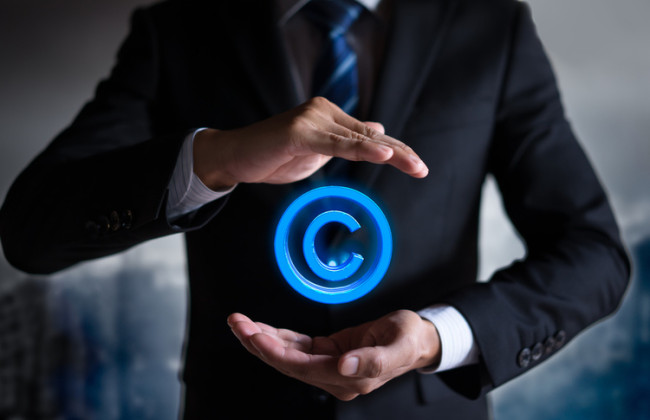 Рада одобрила законопроект об усилении ответственности за нарушение авторского права и смежных прав за основу