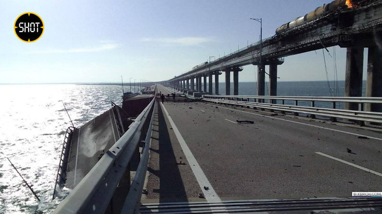 В СМИ публикуют фото водителя, находившегося за рулем фуры на Крымском мосту